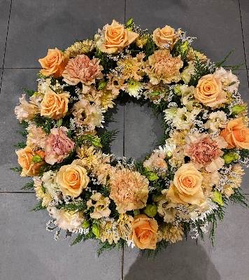 Wreath  Peach & Green