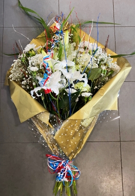 Elegant Bouquet + Twigs